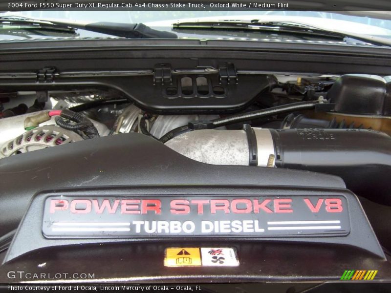 Oxford White / Medium Flint 2004 Ford F550 Super Duty XL Regular Cab 4x4 Chassis Stake Truck