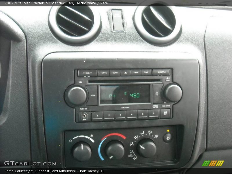Arctic White / Slate 2007 Mitsubishi Raider LS Extended Cab