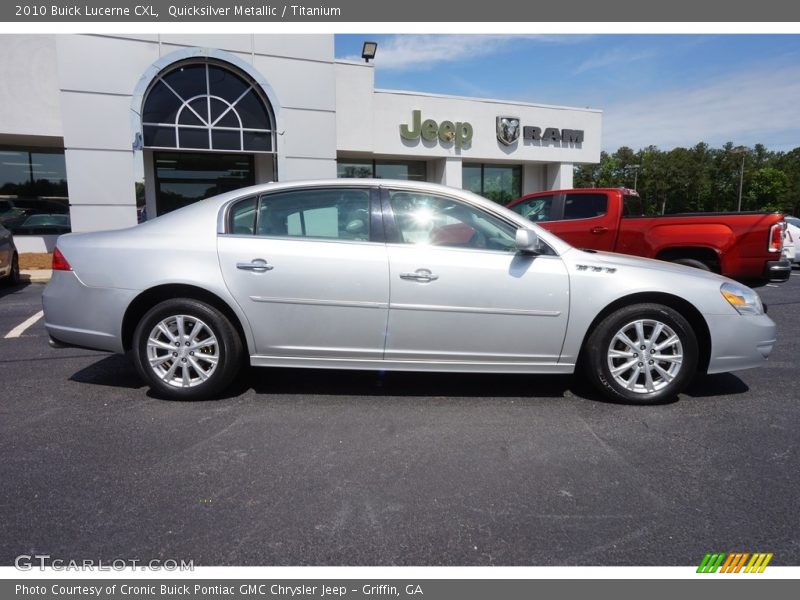 Quicksilver Metallic / Titanium 2010 Buick Lucerne CXL