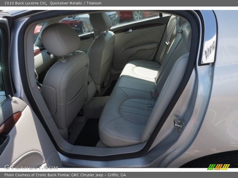 Quicksilver Metallic / Titanium 2010 Buick Lucerne CXL
