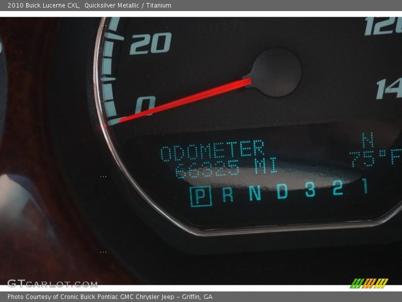 Quicksilver Metallic / Titanium 2010 Buick Lucerne CXL