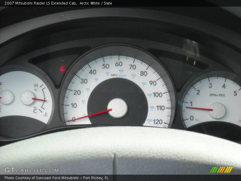 Arctic White / Slate 2007 Mitsubishi Raider LS Extended Cab