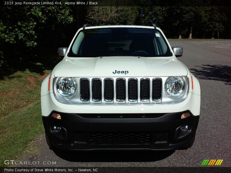 Alpine White / Black 2016 Jeep Renegade Limited 4x4