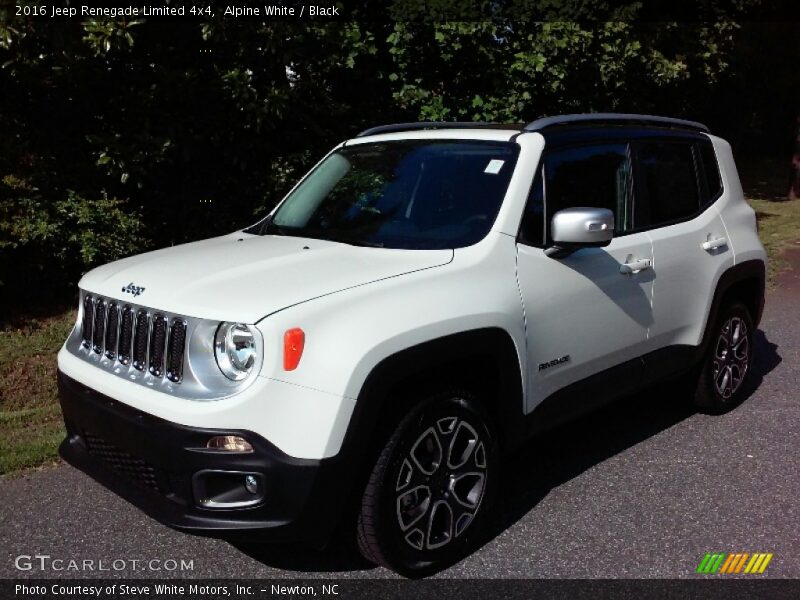 Alpine White / Black 2016 Jeep Renegade Limited 4x4