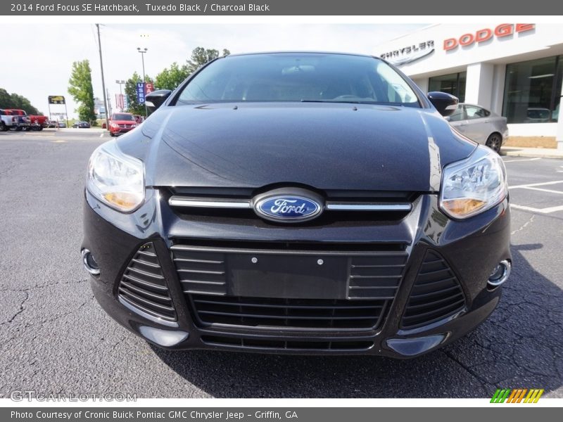 Tuxedo Black / Charcoal Black 2014 Ford Focus SE Hatchback