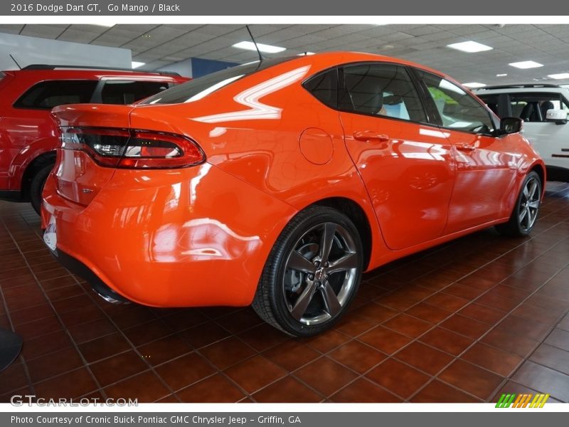 Go Mango / Black 2016 Dodge Dart GT