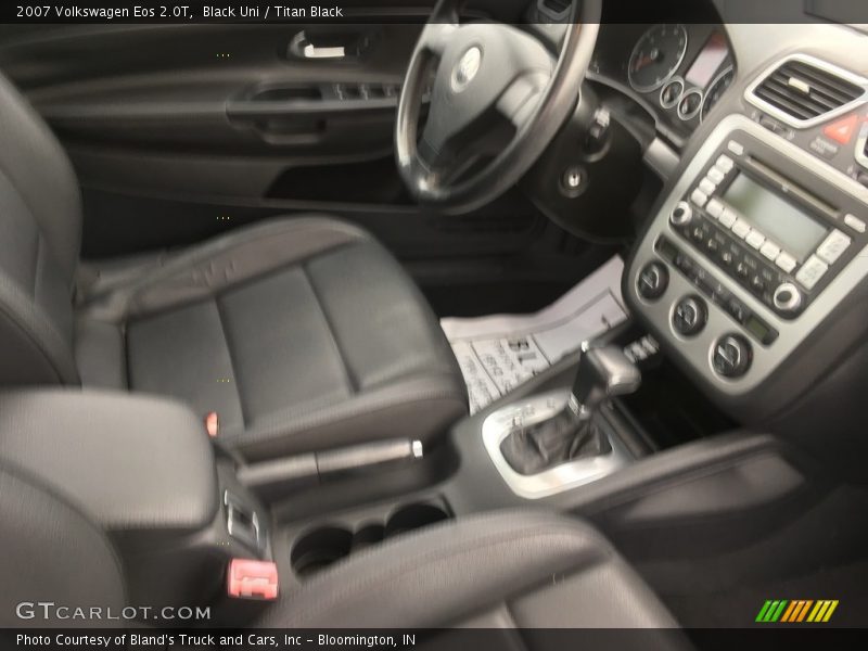 Black Uni / Titan Black 2007 Volkswagen Eos 2.0T