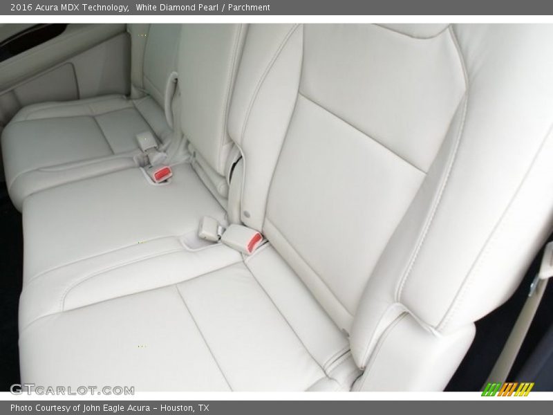 White Diamond Pearl / Parchment 2016 Acura MDX Technology