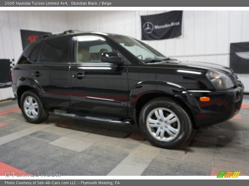 Obsidian Black / Beige 2006 Hyundai Tucson Limited 4x4