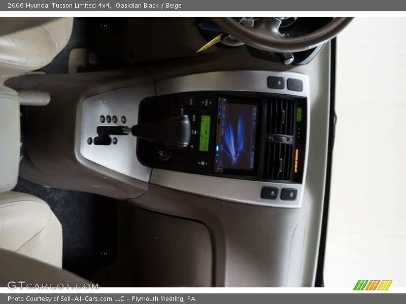 Obsidian Black / Beige 2006 Hyundai Tucson Limited 4x4