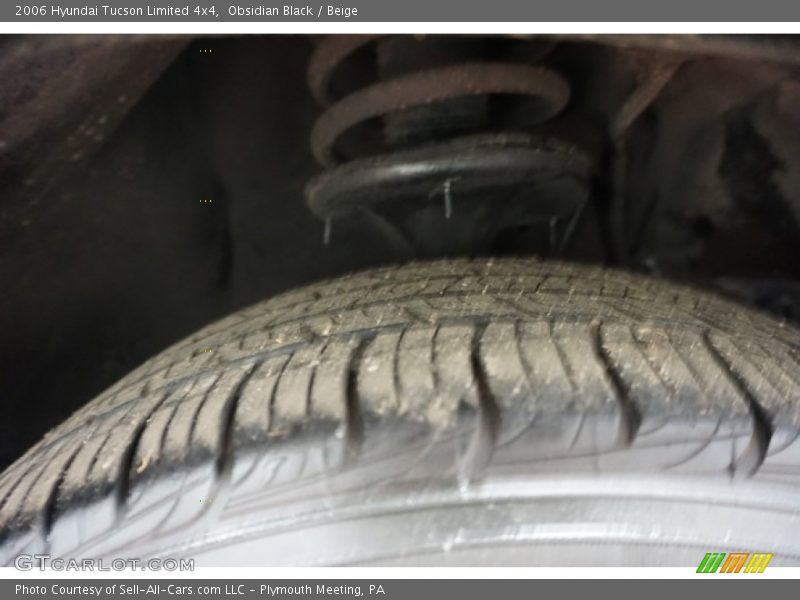 Obsidian Black / Beige 2006 Hyundai Tucson Limited 4x4
