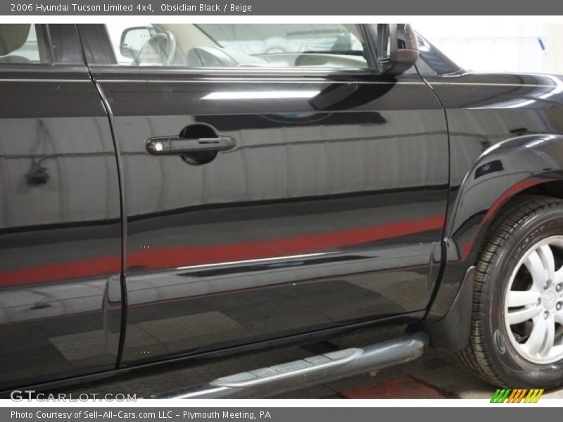 Obsidian Black / Beige 2006 Hyundai Tucson Limited 4x4