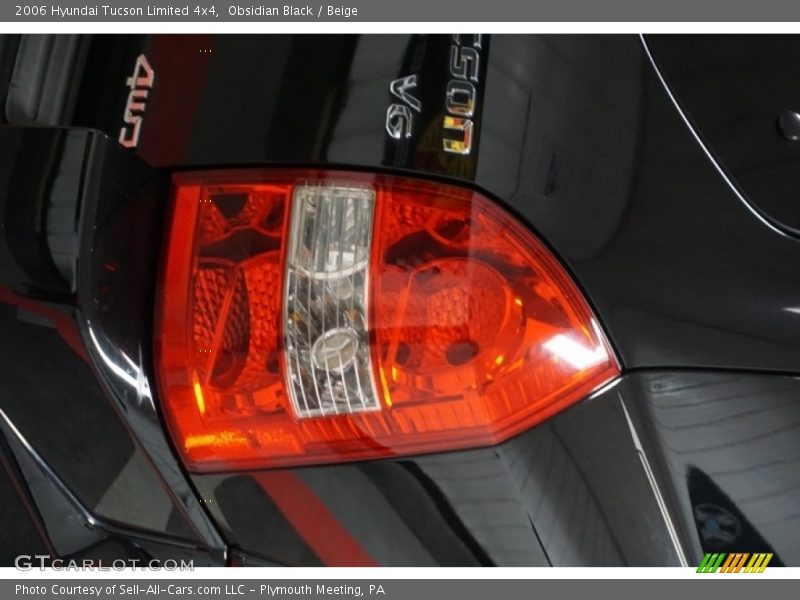 Obsidian Black / Beige 2006 Hyundai Tucson Limited 4x4
