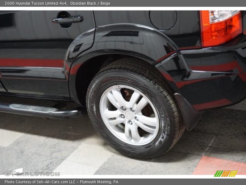 Obsidian Black / Beige 2006 Hyundai Tucson Limited 4x4