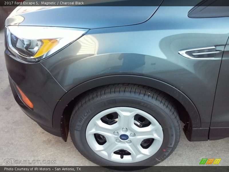 Magnetic / Charcoal Black 2017 Ford Escape S