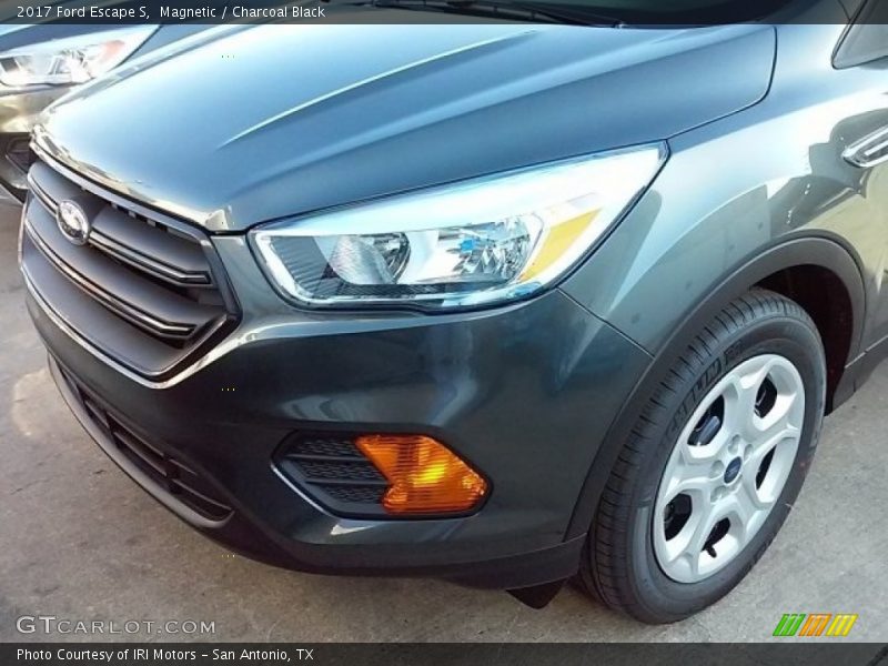 Magnetic / Charcoal Black 2017 Ford Escape S