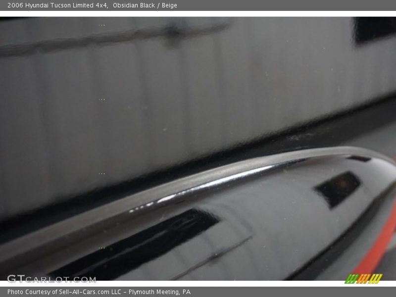 Obsidian Black / Beige 2006 Hyundai Tucson Limited 4x4