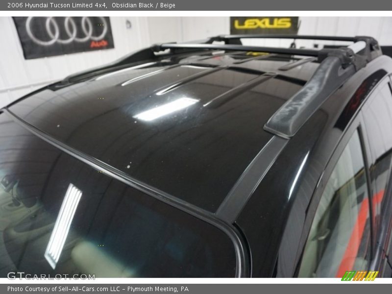 Obsidian Black / Beige 2006 Hyundai Tucson Limited 4x4