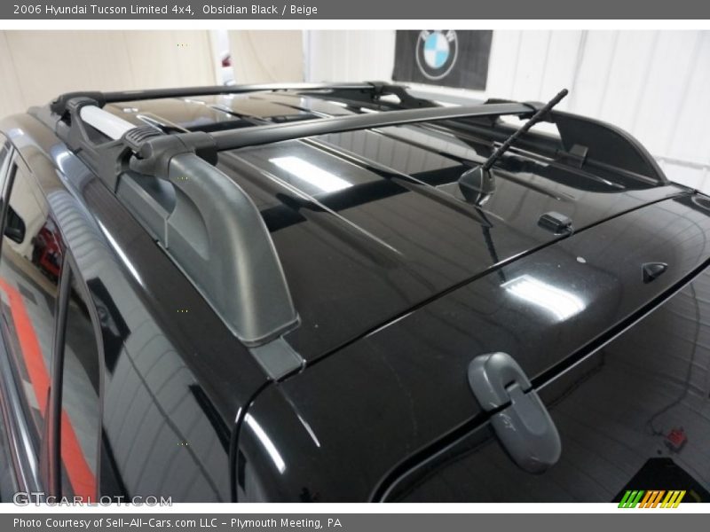 Obsidian Black / Beige 2006 Hyundai Tucson Limited 4x4