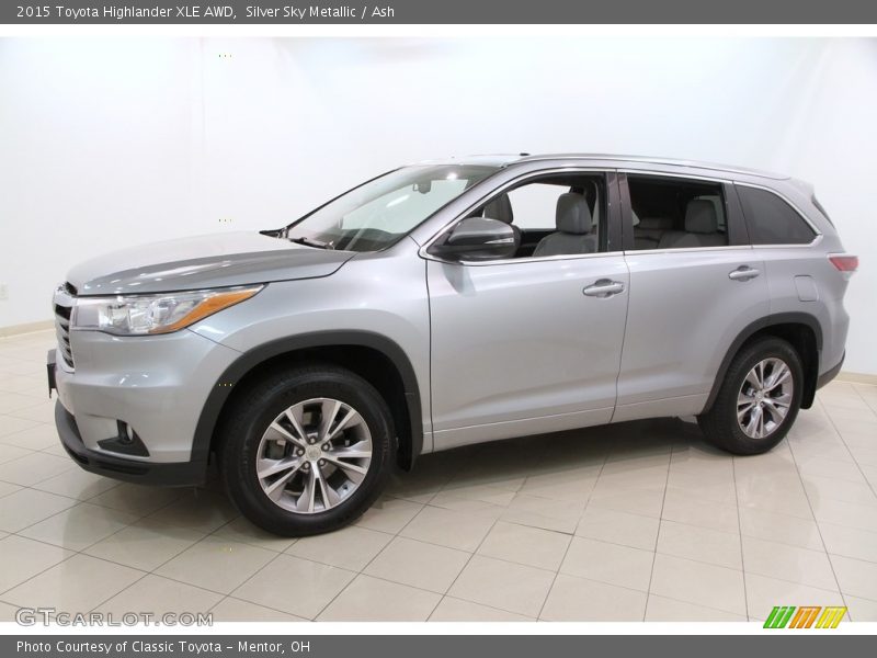 Silver Sky Metallic / Ash 2015 Toyota Highlander XLE AWD