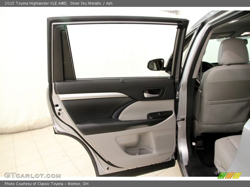 Silver Sky Metallic / Ash 2015 Toyota Highlander XLE AWD