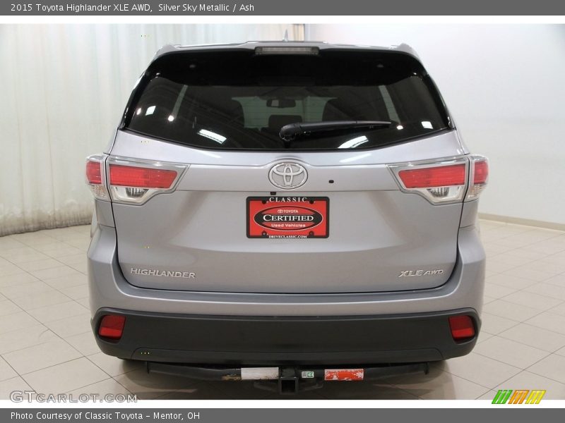 Silver Sky Metallic / Ash 2015 Toyota Highlander XLE AWD