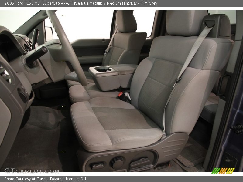 True Blue Metallic / Medium Flint/Dark Flint Grey 2005 Ford F150 XLT SuperCab 4x4