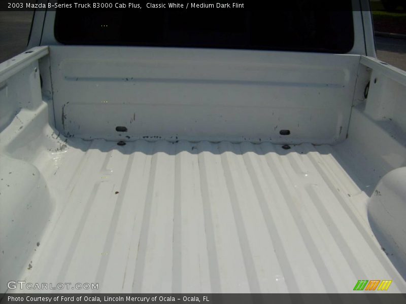 Classic White / Medium Dark Flint 2003 Mazda B-Series Truck B3000 Cab Plus