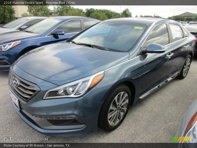 Nouveau Blue / Gray 2016 Hyundai Sonata Sport
