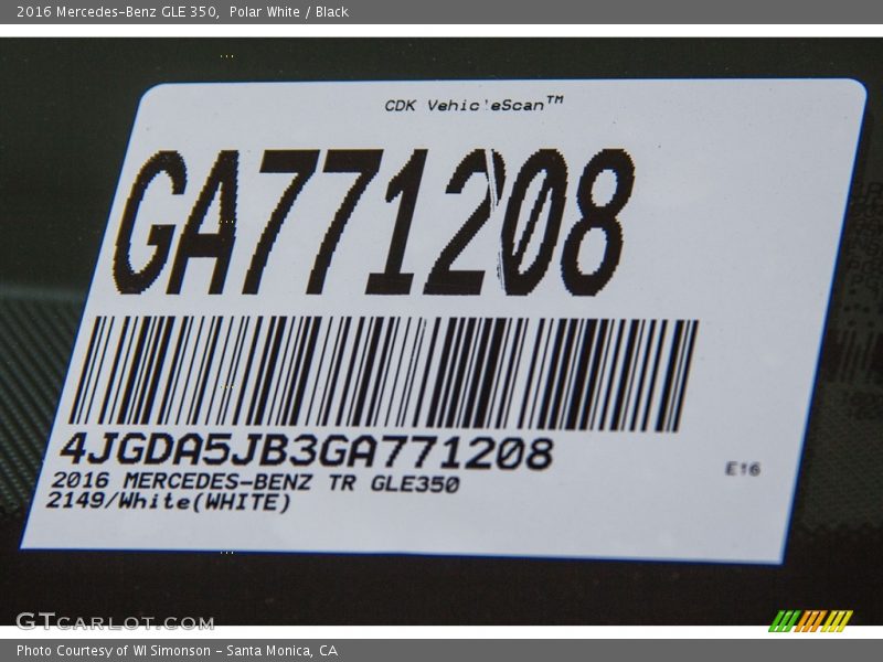 Polar White / Black 2016 Mercedes-Benz GLE 350