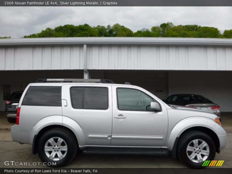 Silver Lightning Metallic / Graphite 2006 Nissan Pathfinder LE 4x4