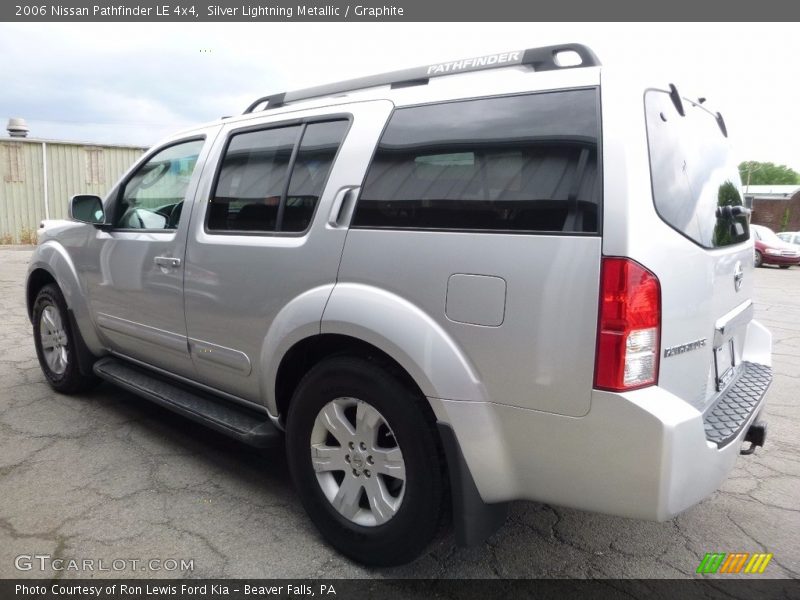 Silver Lightning Metallic / Graphite 2006 Nissan Pathfinder LE 4x4