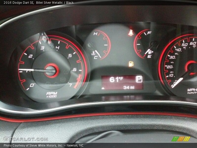 Billet Silver Metallic / Black 2016 Dodge Dart SE