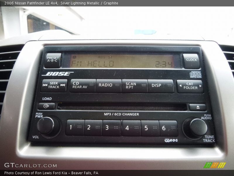 Silver Lightning Metallic / Graphite 2006 Nissan Pathfinder LE 4x4