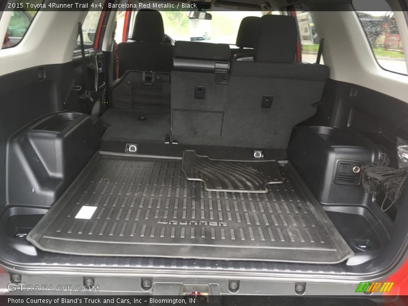 Barcelona Red Metallic / Black 2015 Toyota 4Runner Trail 4x4