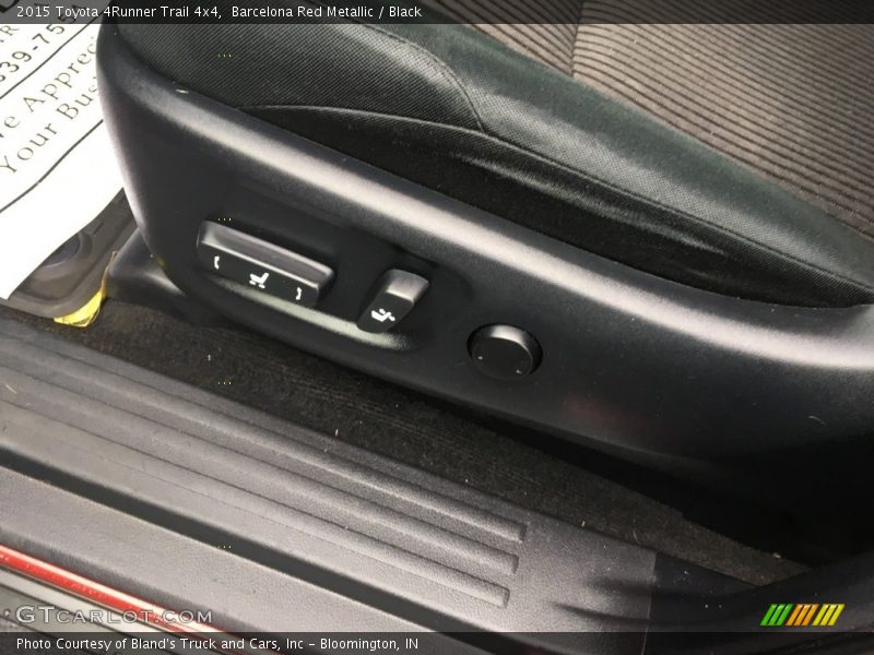 Barcelona Red Metallic / Black 2015 Toyota 4Runner Trail 4x4