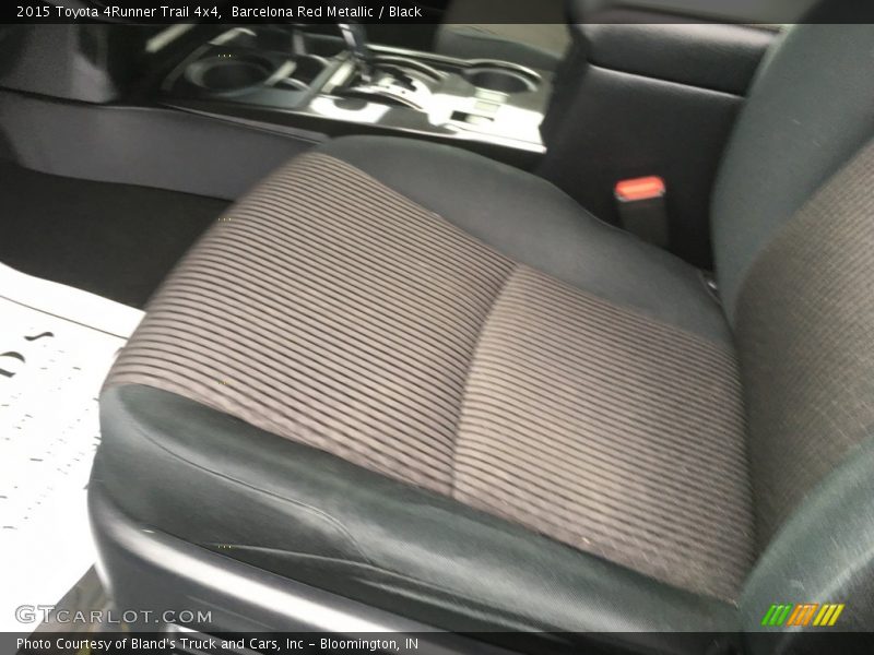 Barcelona Red Metallic / Black 2015 Toyota 4Runner Trail 4x4