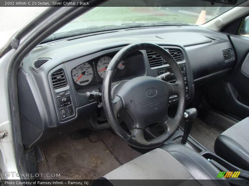Silver Crystal / Black 2002 Infiniti G 20 Sedan