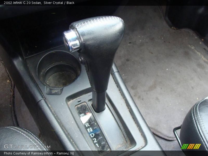 Silver Crystal / Black 2002 Infiniti G 20 Sedan