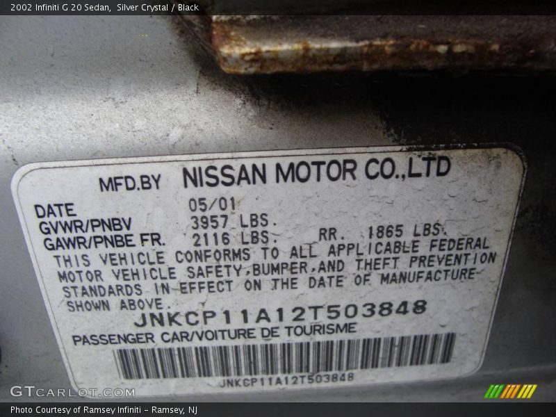 Silver Crystal / Black 2002 Infiniti G 20 Sedan