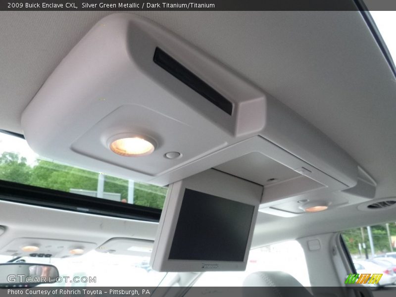 Silver Green Metallic / Dark Titanium/Titanium 2009 Buick Enclave CXL