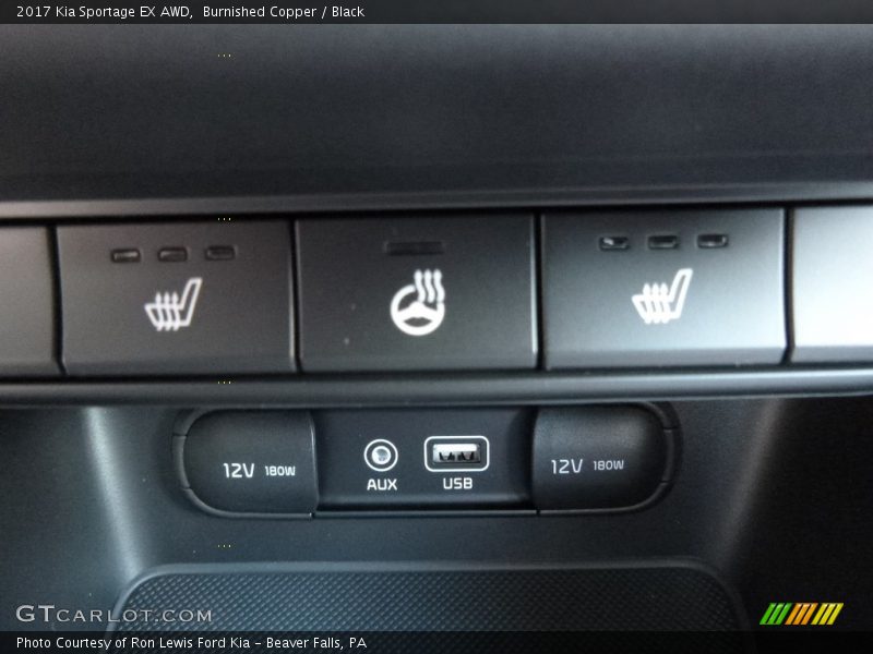 Controls of 2017 Sportage EX AWD