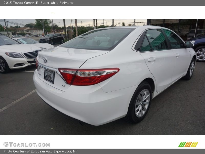 Super White / Almond 2015 Toyota Camry LE