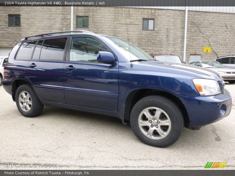 Bluestone Metallic / Ash 2004 Toyota Highlander V6 4WD