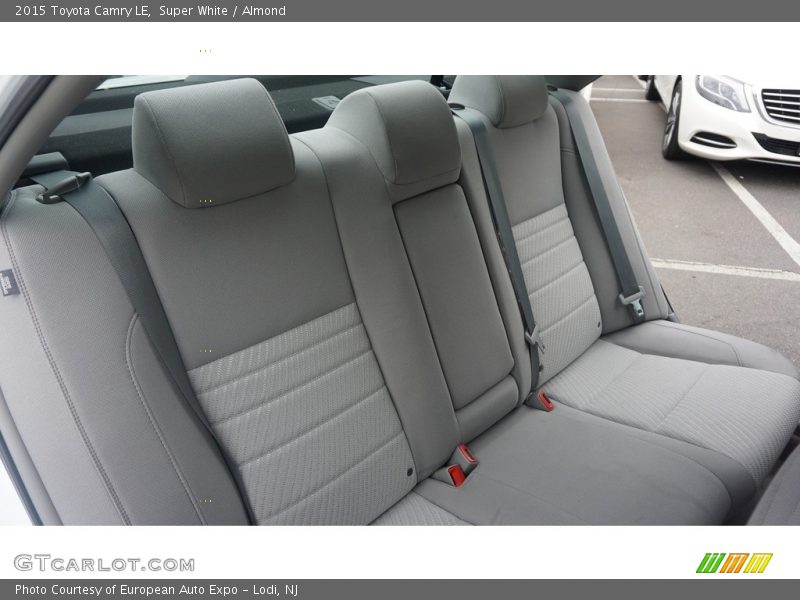 Super White / Almond 2015 Toyota Camry LE