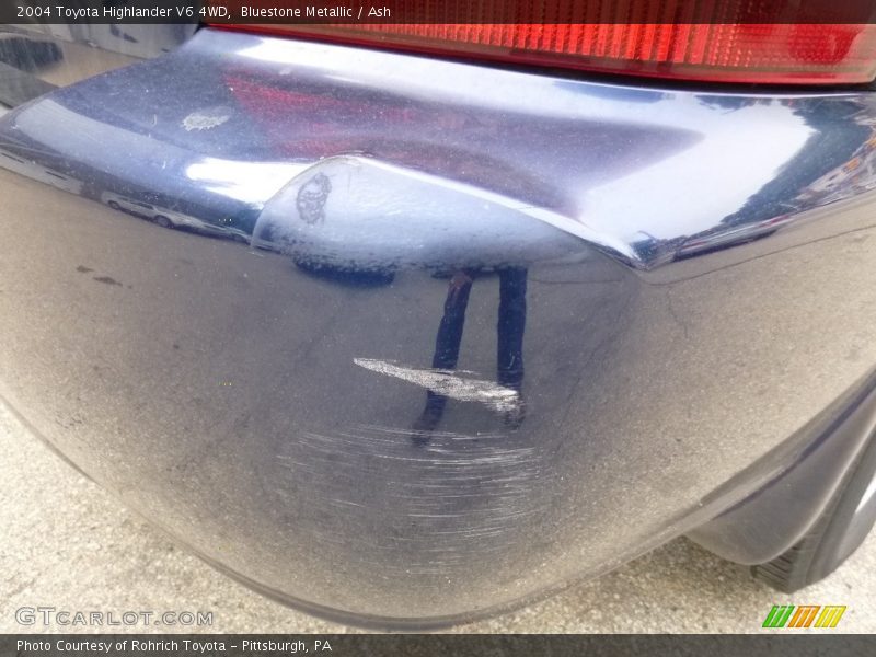 Bluestone Metallic / Ash 2004 Toyota Highlander V6 4WD