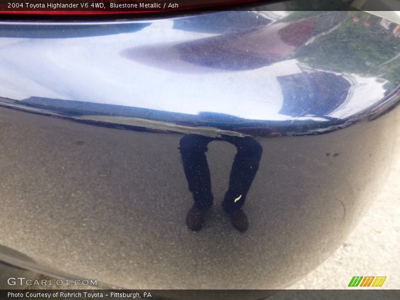 Bluestone Metallic / Ash 2004 Toyota Highlander V6 4WD