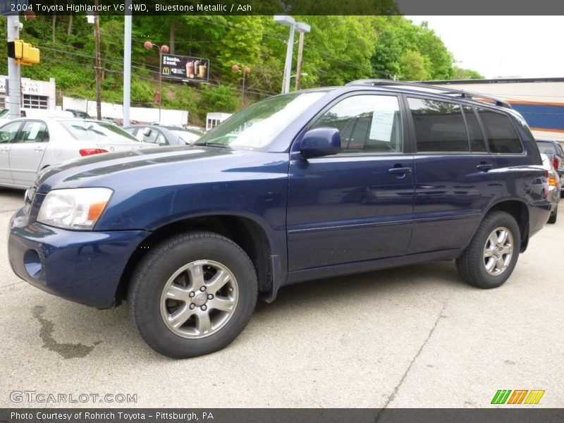 Bluestone Metallic / Ash 2004 Toyota Highlander V6 4WD