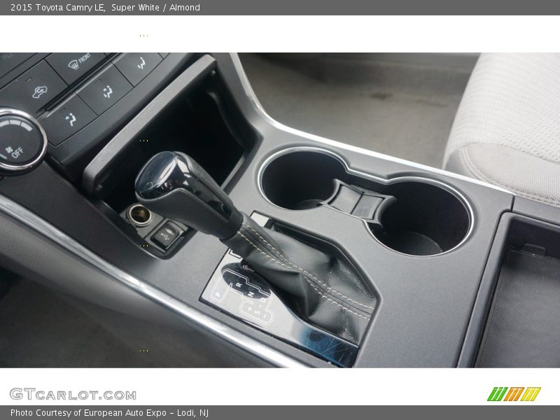 Super White / Almond 2015 Toyota Camry LE