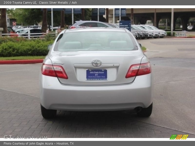 Classic Silver Metallic / Ash 2009 Toyota Camry LE